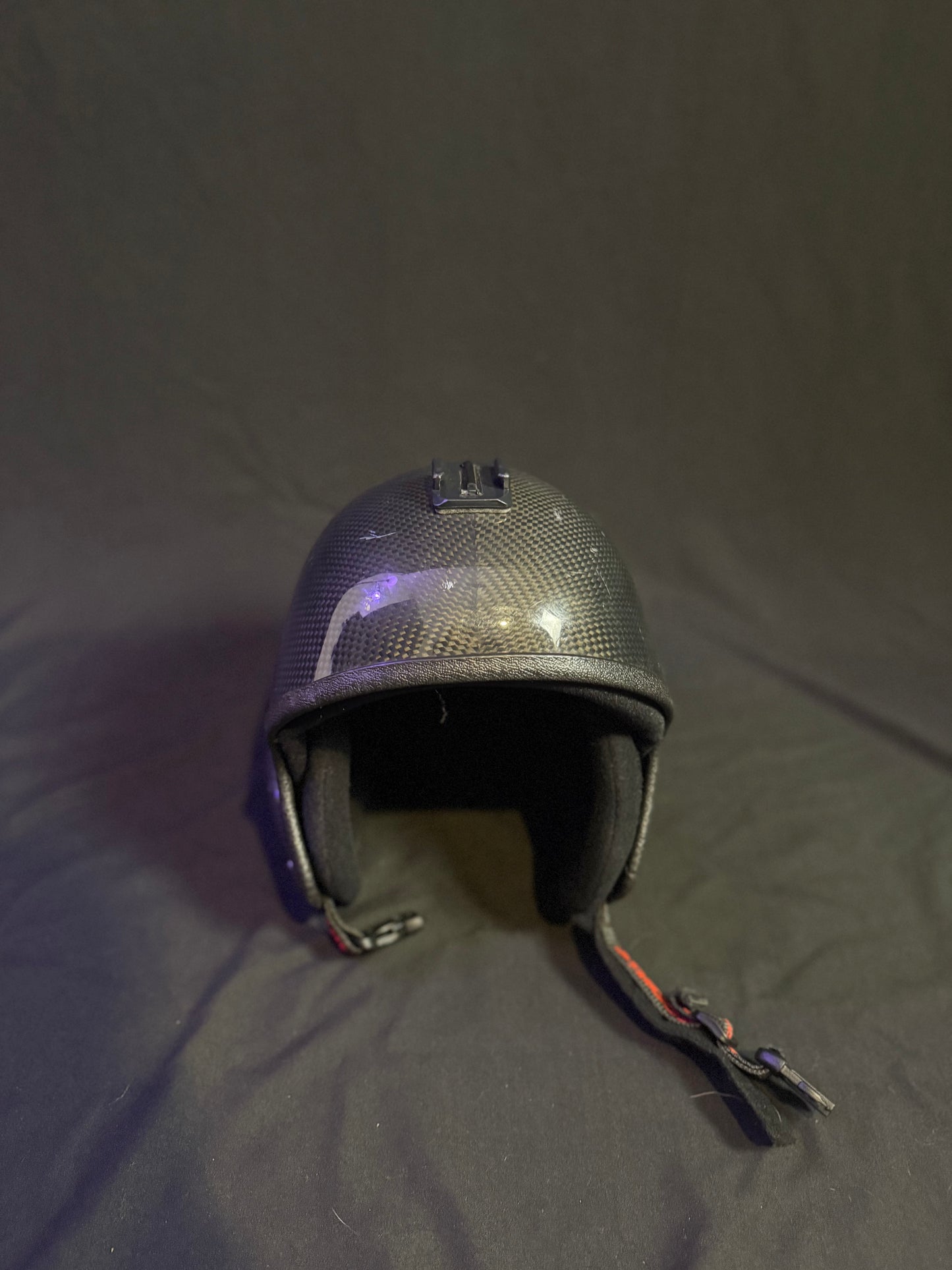 Carbon fiber cookie sky diving helmet