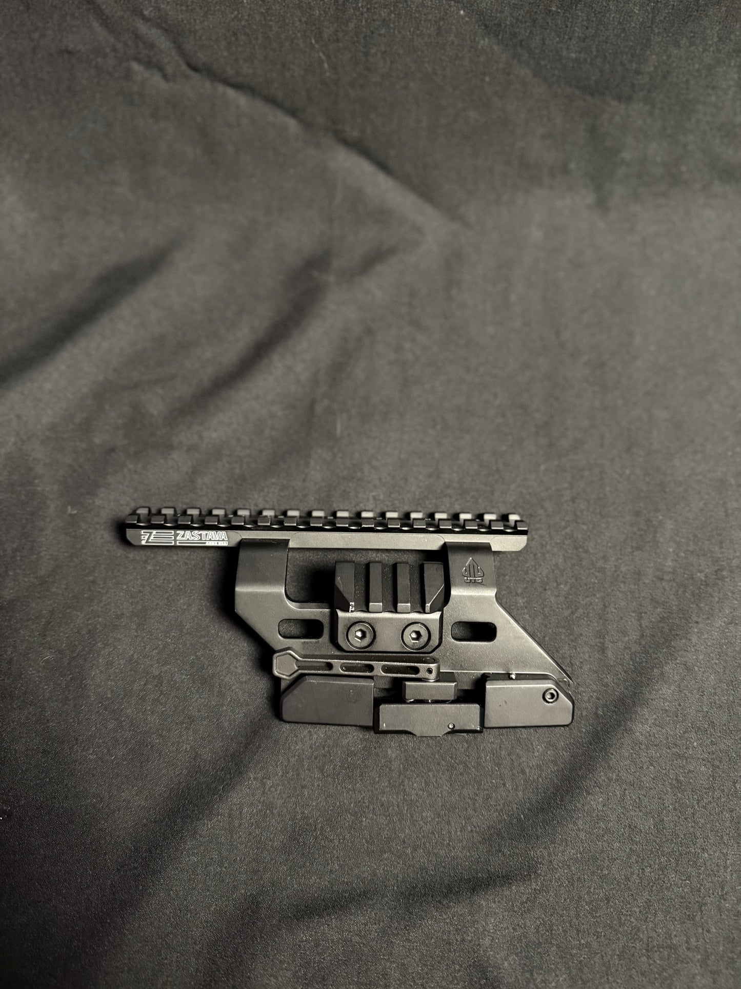 Zastava AK-47 side rail optic mount