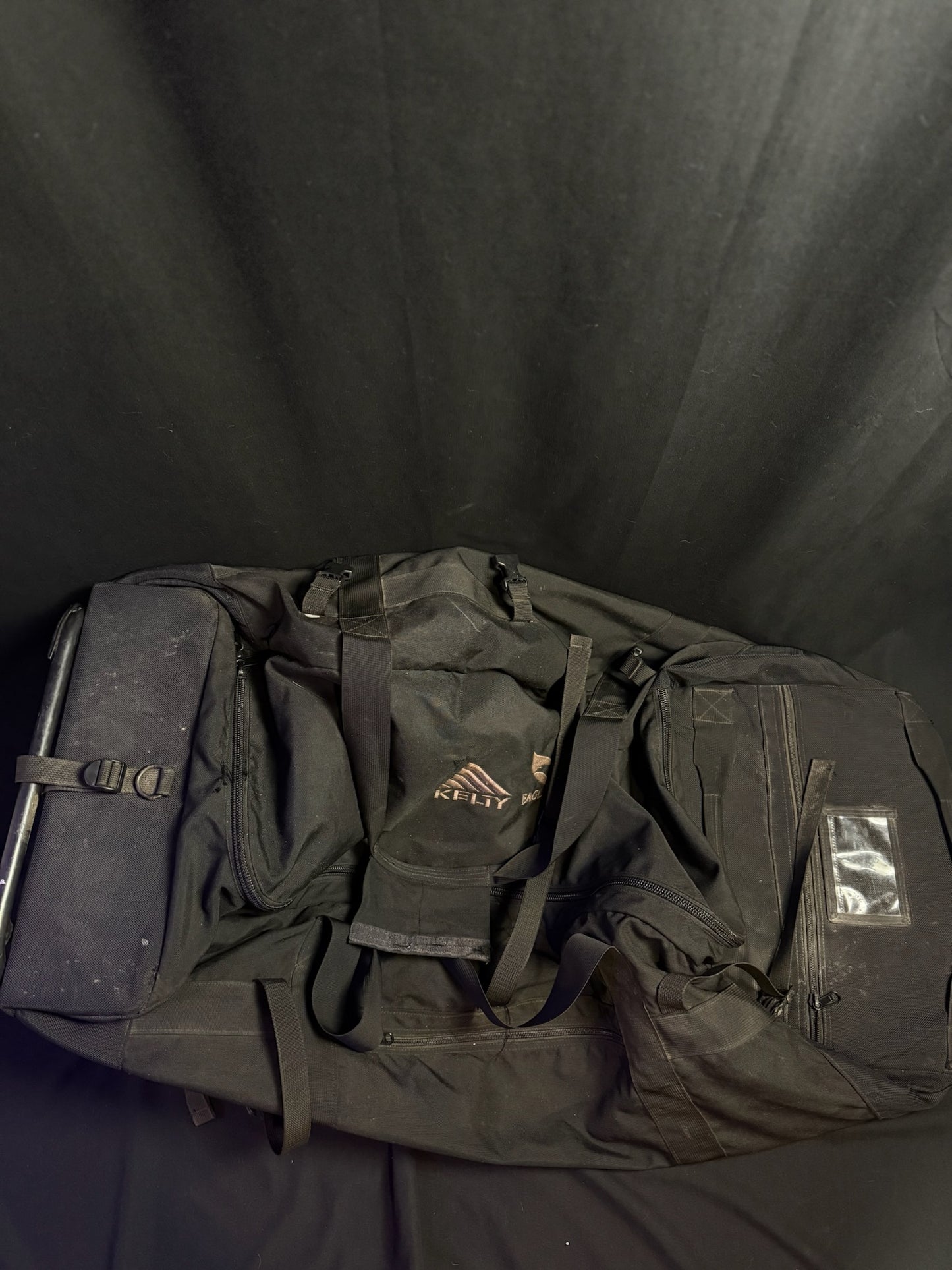 Eagle Industries Roller Bag